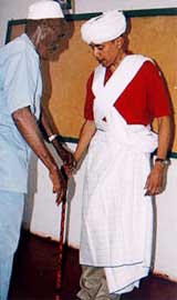 Obama all dressed up